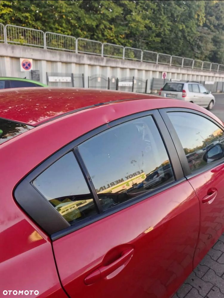 Mazda 3 Fließheck Diesel Exclusive - 6