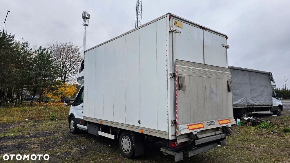 Ford Transit - 6