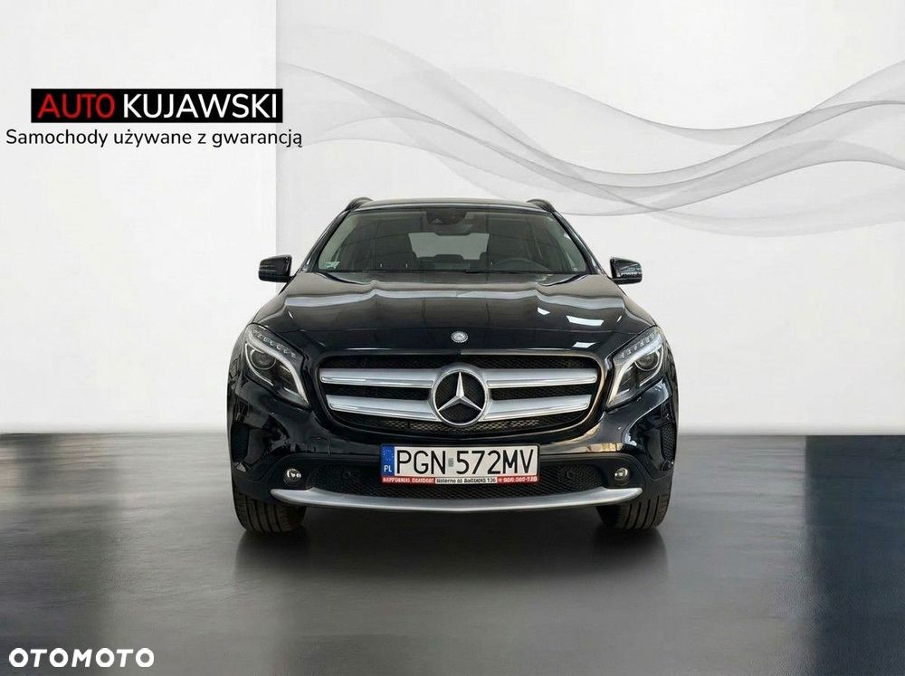 Mercedes-Benz GLA 200 7G-DCT Urban - 4