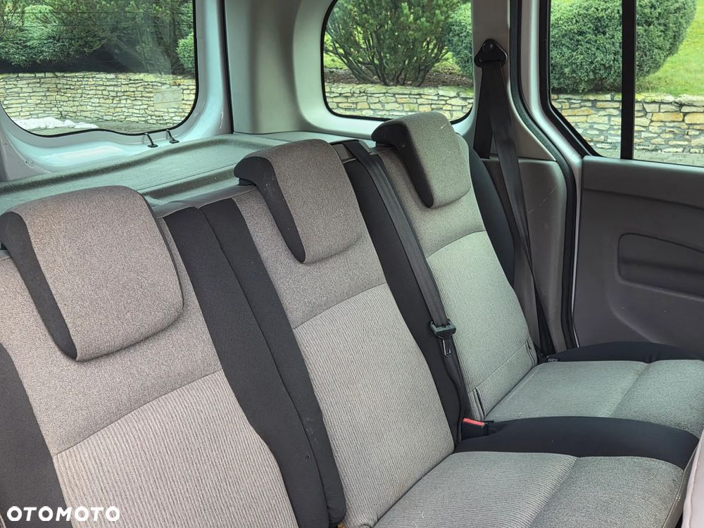 Renault Kangoo 1.5 dCi FAP Expression - 22