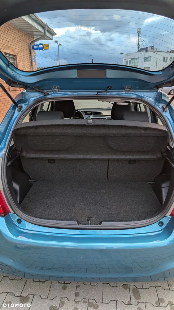 Toyota Yaris 1.0 Active - 9