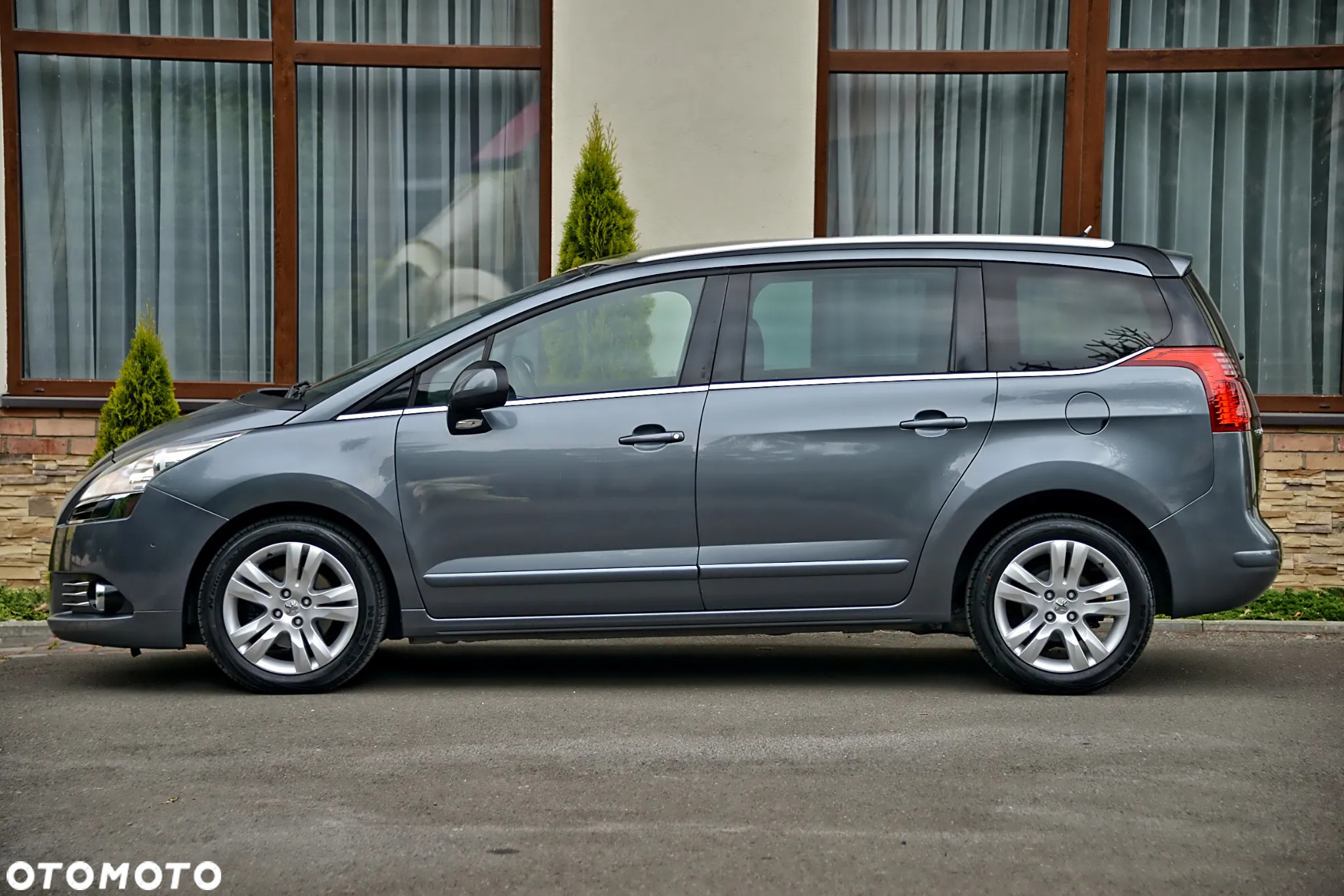 Peugeot 5008 2.0 HDi Allure - 21