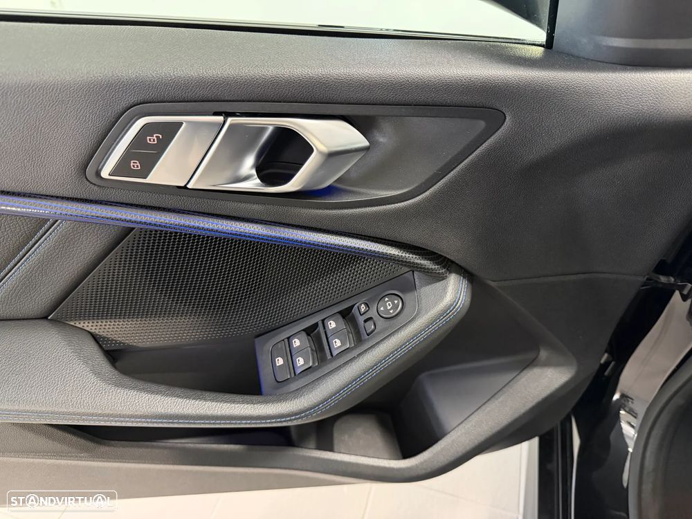 BMW M235i Gran Coupé xDrive - 13