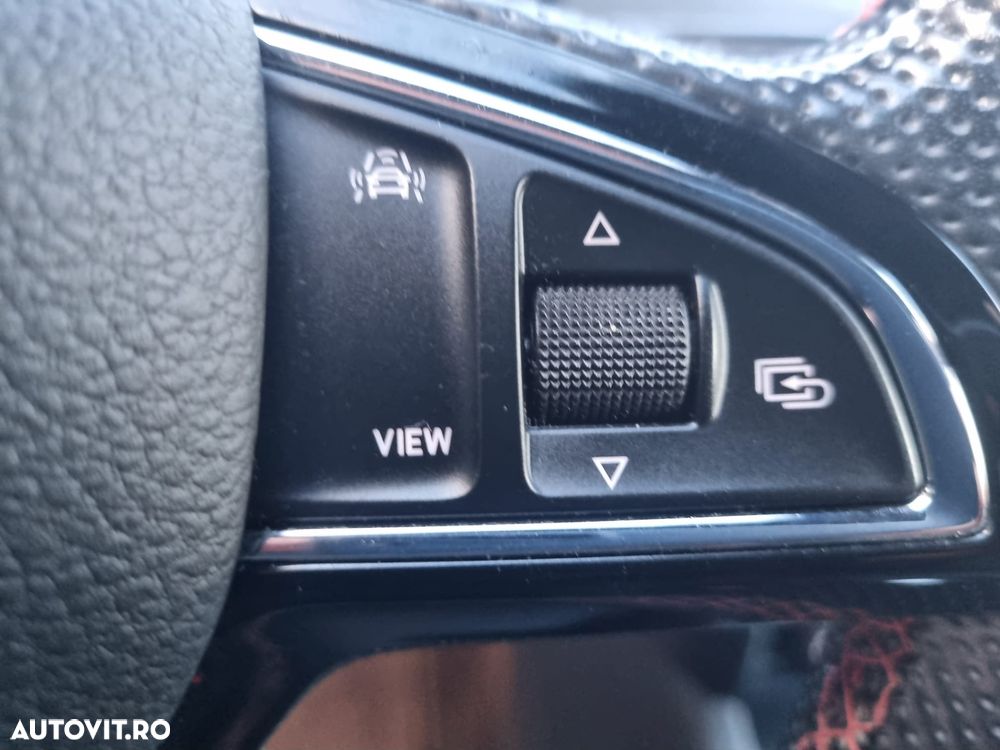 Skoda Octavia 2.0 TDI 4X4 DSG RS - 17