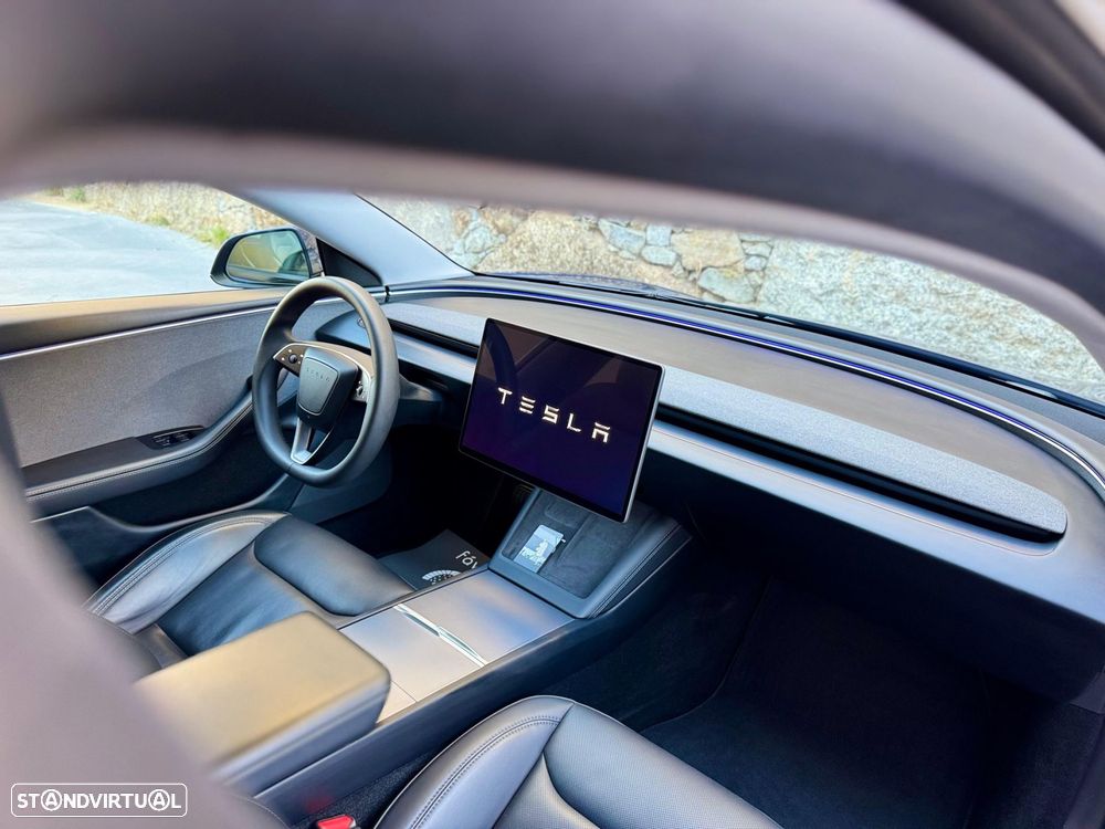 Tesla Model 3 Tração Traseira Premium - 16