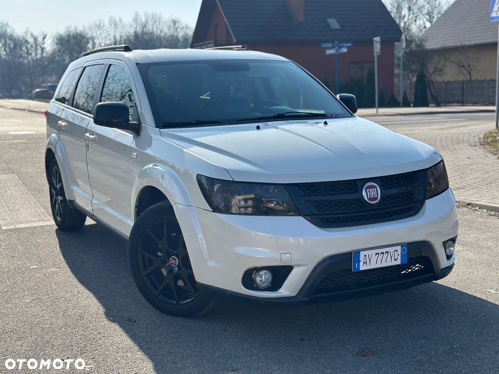 Fiat Freemont 2.0 Multijet Black Code AWD - 1