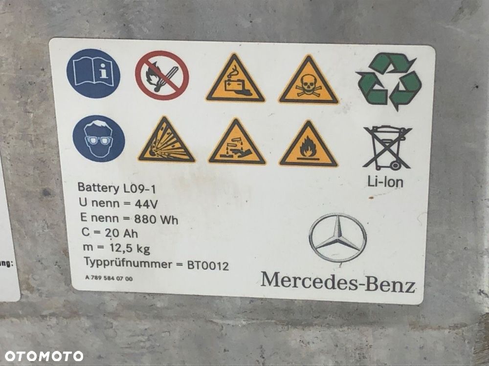 AKUMULATOR ELEKTRYCZNY HYBRYDA  MERCEDES-BENZ CLS (C257) 2017 - 2022 AMG CLS 53 EQ Boost 4-matic+ - 7