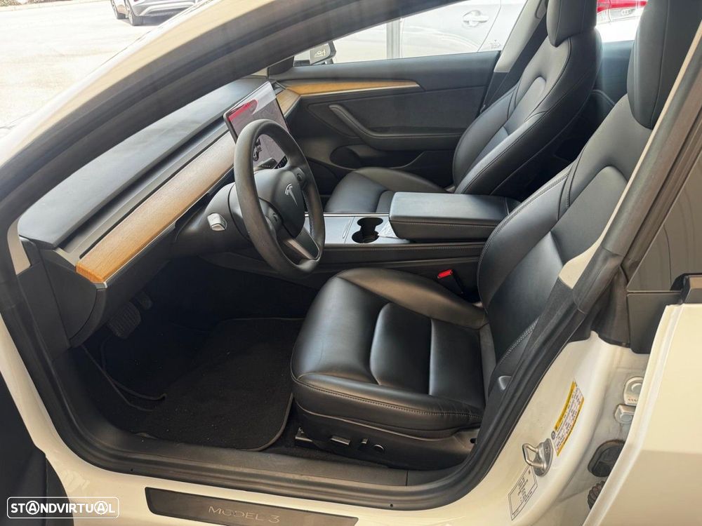Tesla Model 3 Standard Range Plus RWD - 18