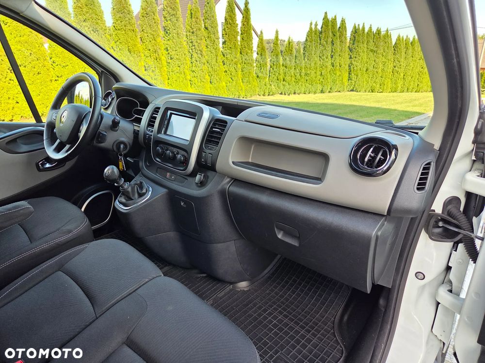 Renault Trafic Furgon - 16