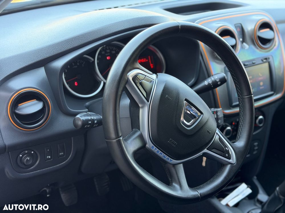 Dacia Sandero Stepway 0.9 TCe - 27