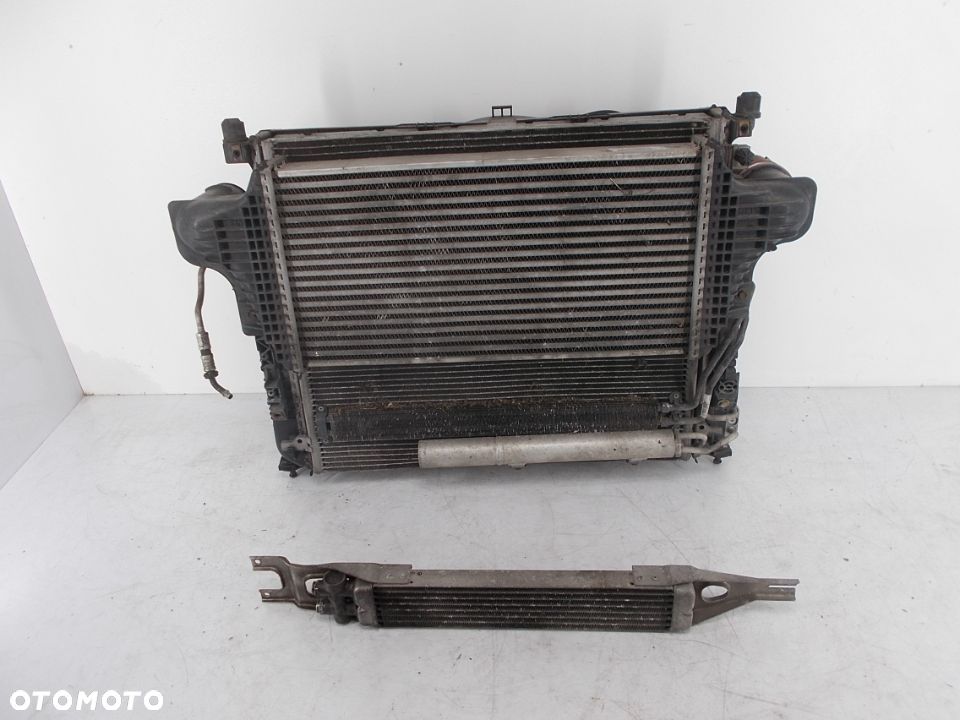 Chłodnica wentylator ML W164 420cdi przewód powietrza oleju - 1