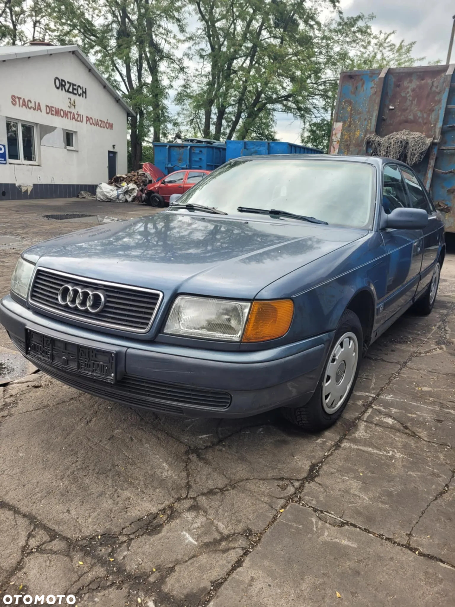 Części- Audi 100  pojemność: 1984 benzyna  rok produkcji: 1996 - 2