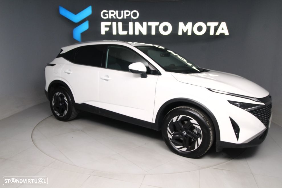 Nissan Qashqai 1.3 DIG-T N-Connecta Xtronic - 8