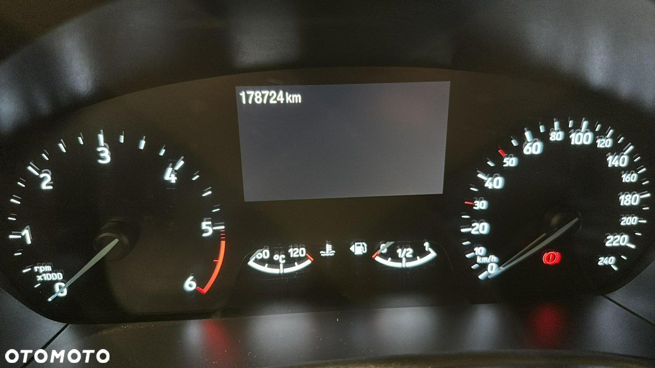 Ford Focus - 26