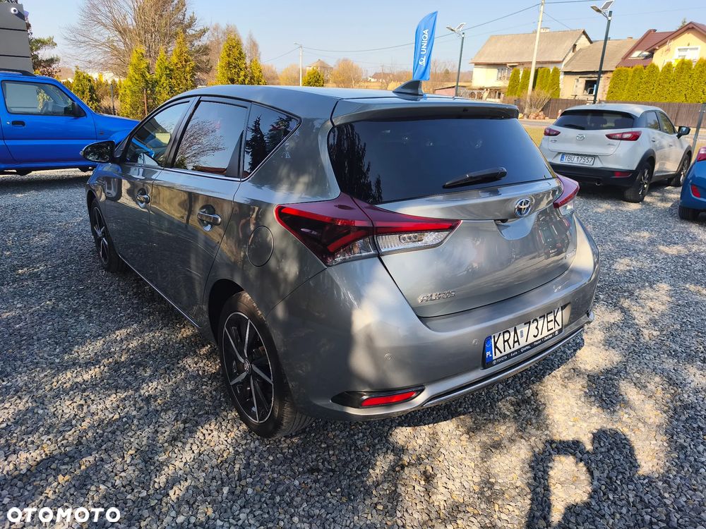 Toyota Auris - 5