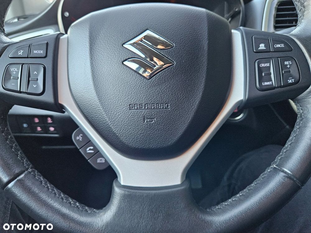 Suzuki SX4 S-Cross 1.4 Boosterjet Hybrid Comfort - 24