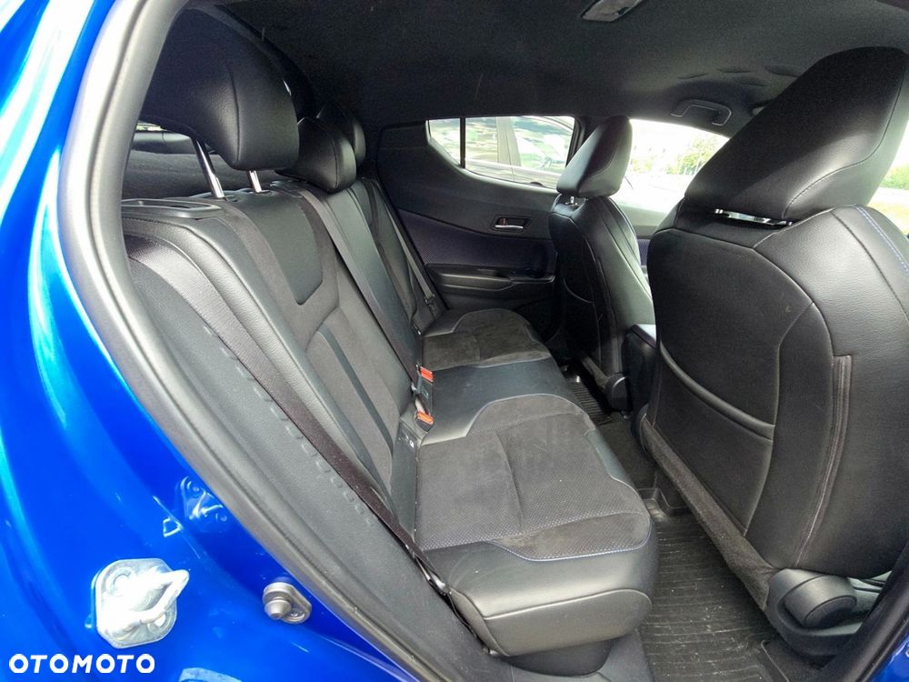 Toyota C-HR - 31