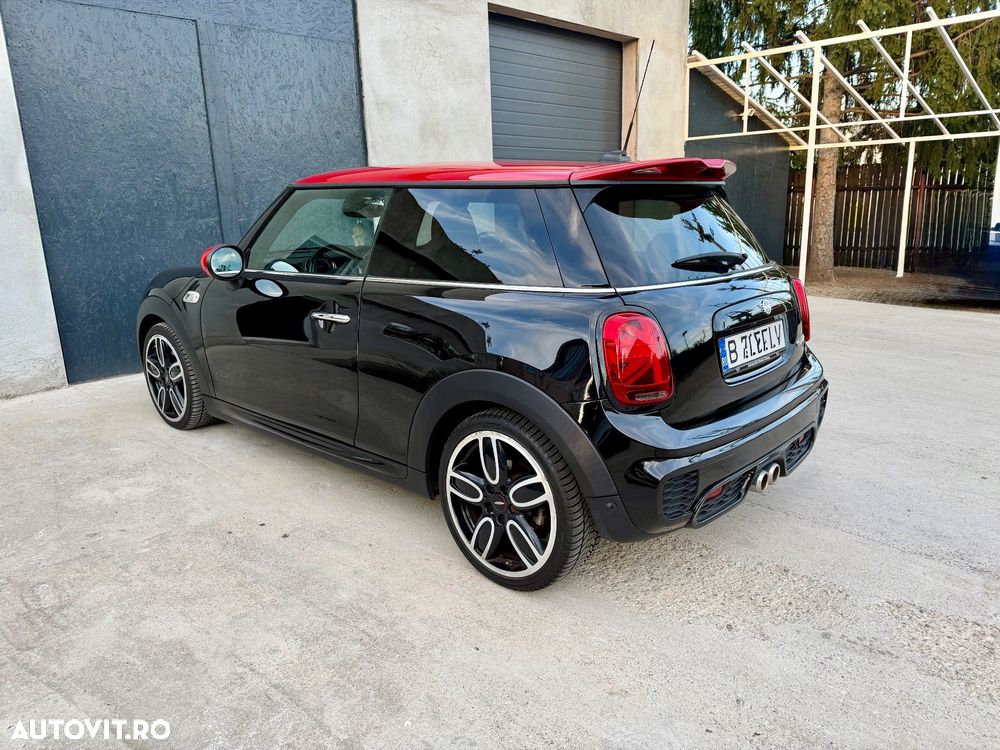 Mini Cooper S 2018 photo 3