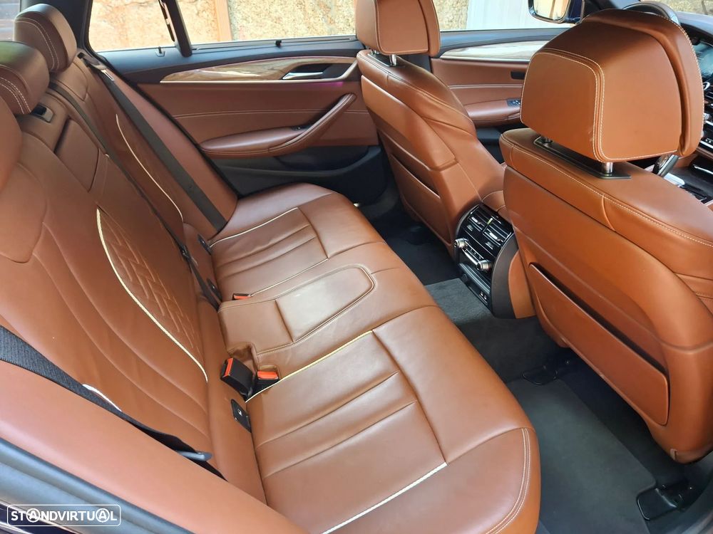 BMW 530 e Aut. Luxury Line - 33