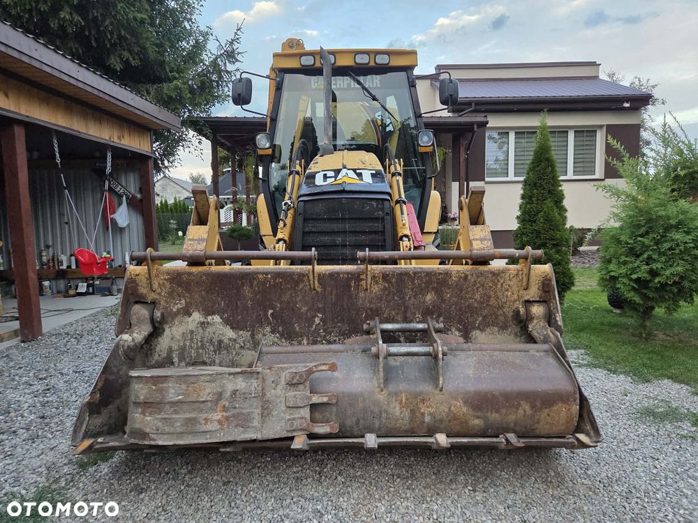 Caterpillar CAT 432D - 3