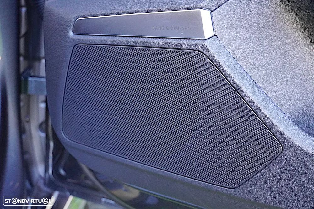 Audi RS3 Limousine 2.5 TFSI quattro S tronic - 26