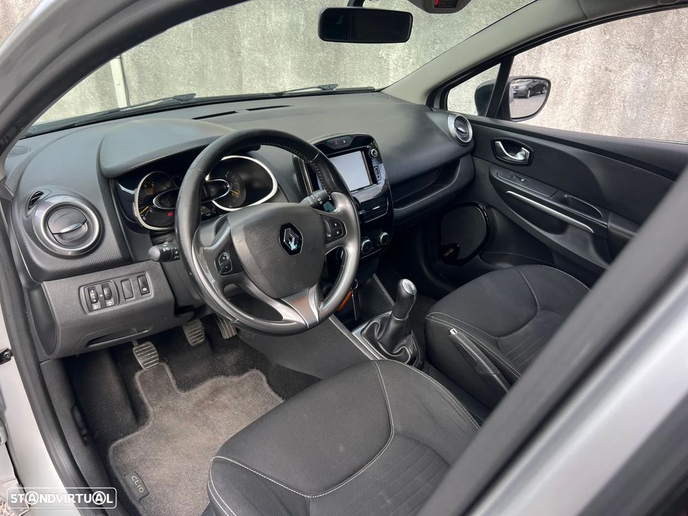 Renault Clio 0.9 TCe Limited - 13