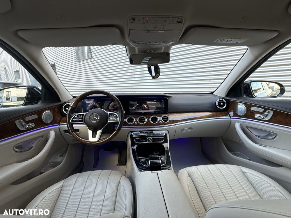 Mercedes-Benz E 200 4MATIC 9G-TRONIC Exclusive - 6