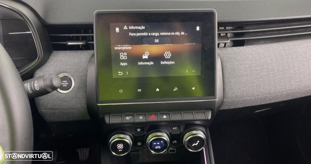 Renault Clio 1.0 TCe Techno - 10