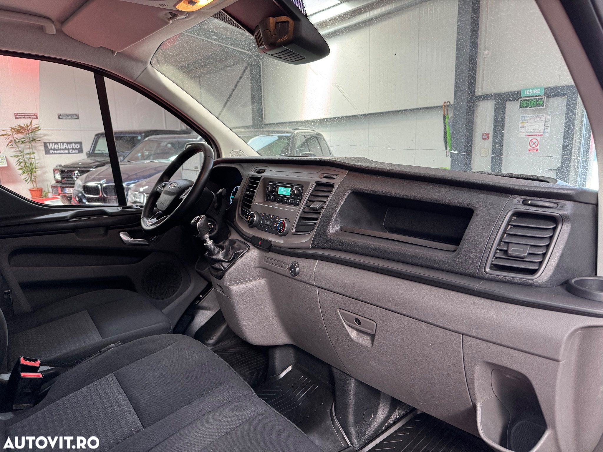 Ford Transit - 11