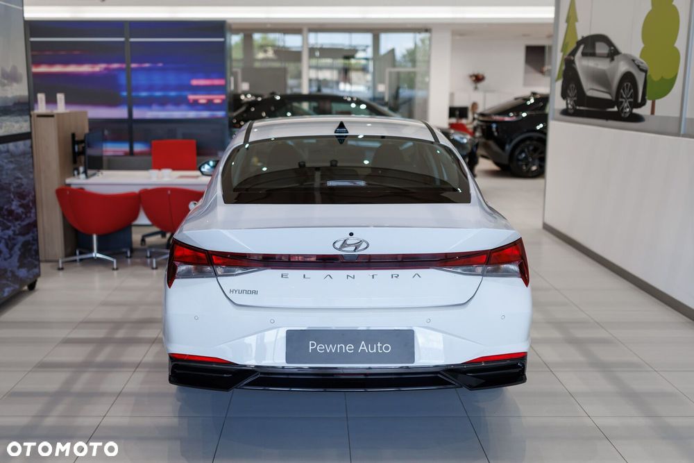Hyundai Elantra 1.6 Modern - 7