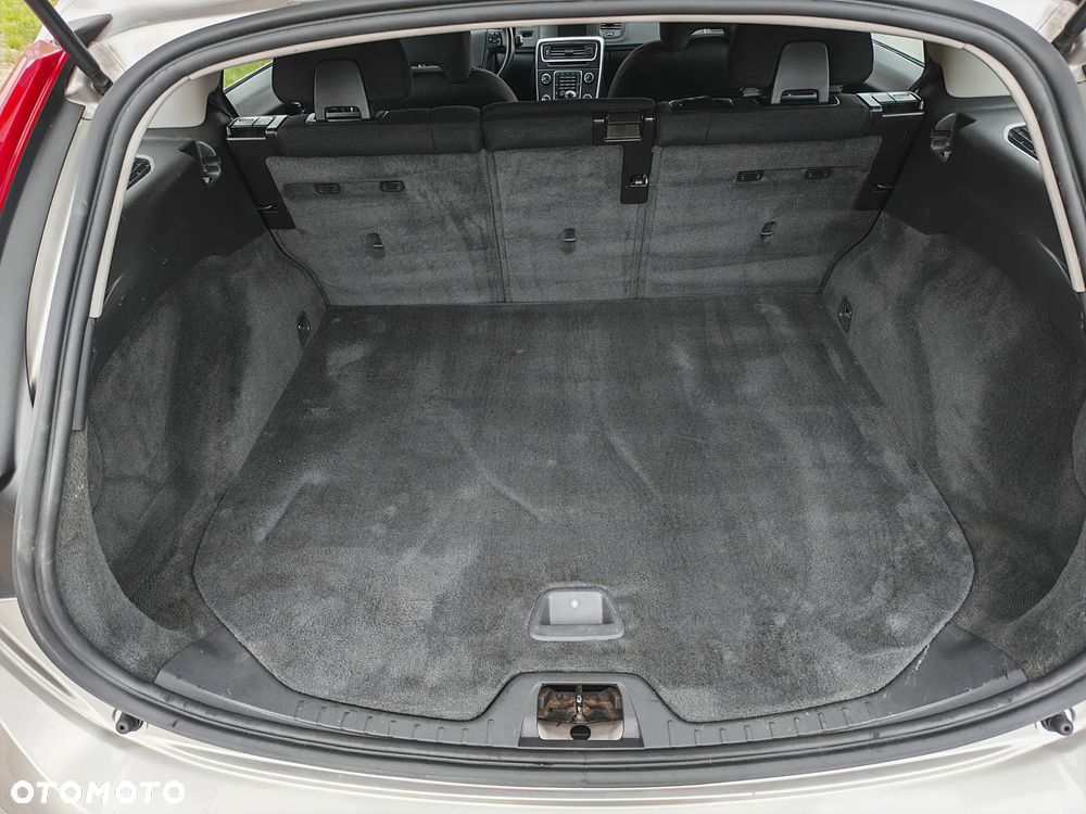 Volvo V60 DRIVe Kinetic - 30