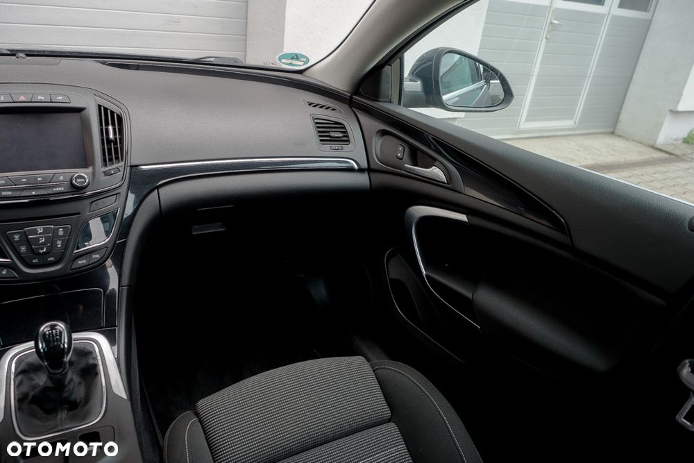 Opel Insignia 1.4 T Cosmo S&S - 37
