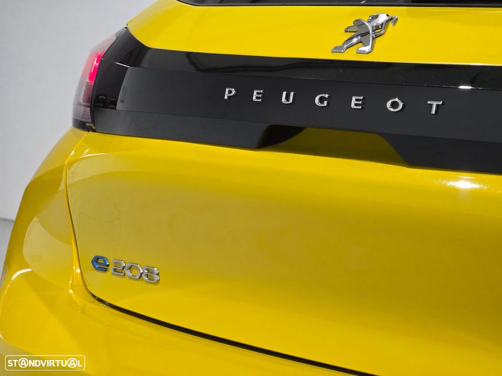 Peugeot e-208 50 kWh SE Style - 33