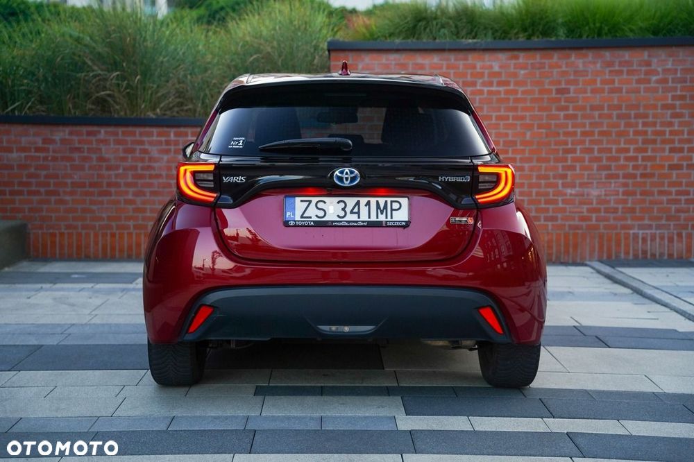 Toyota Yaris Hybrid 1.5 Premiere Edition - 32