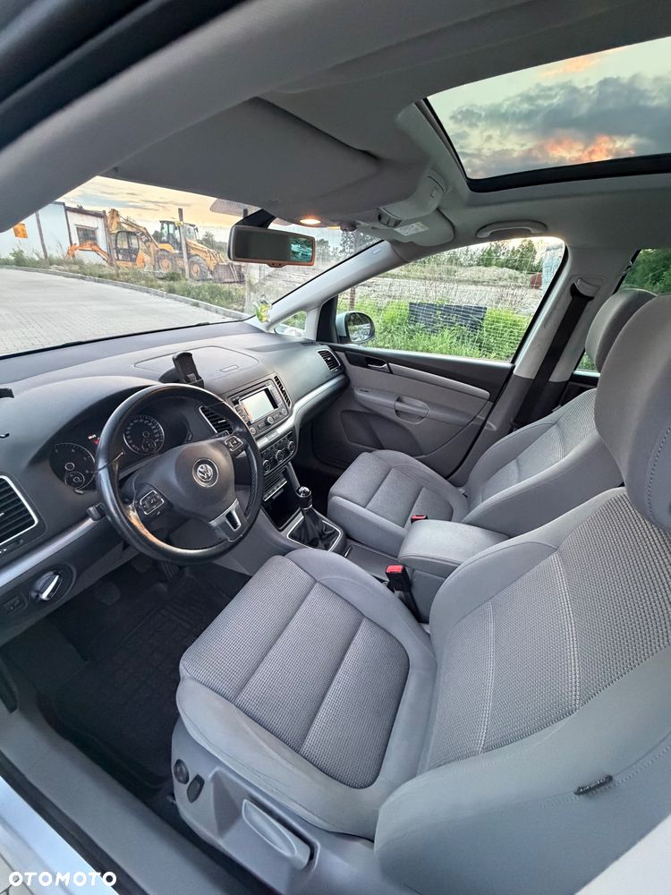 Volkswagen Sharan 2.0 TDI BlueMotion Technology Comfortline - 12