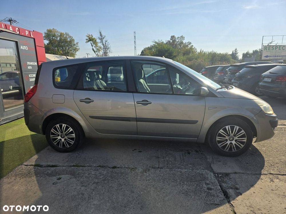 Renault Scenic - 4