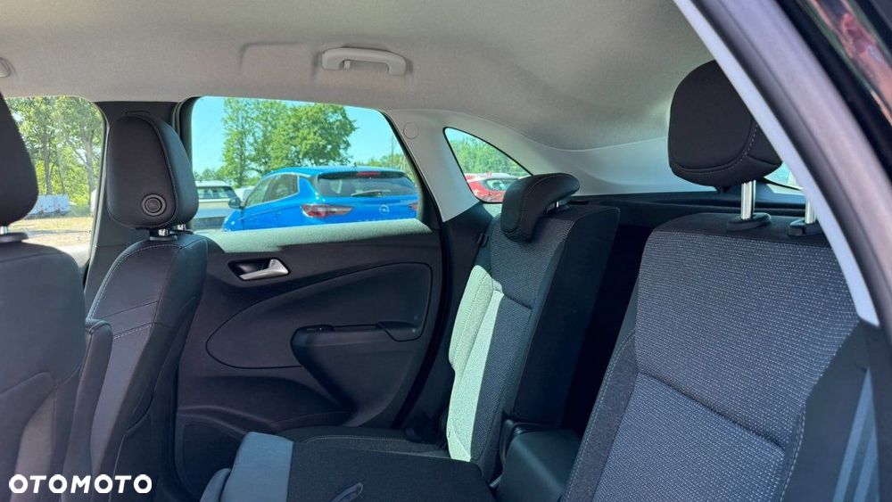Opel Crossland - 24