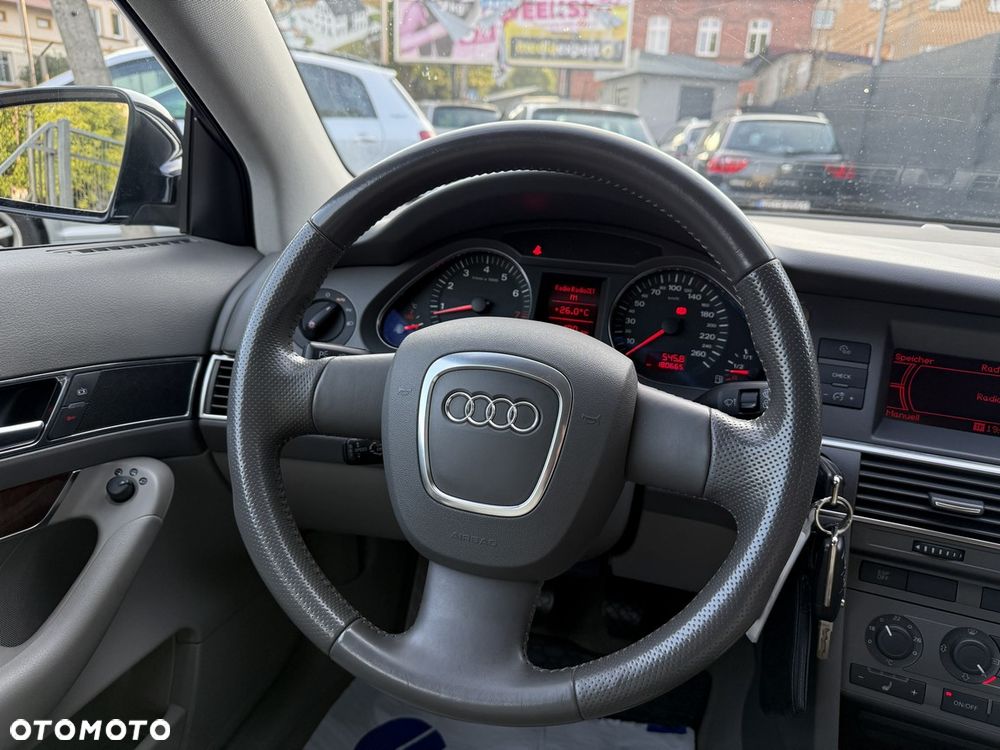 Audi A6 Avant 2.4 quattro - 25