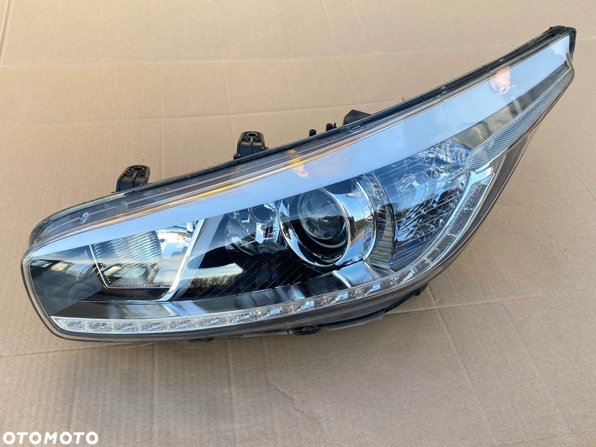 Kia Ceed II 2012- Lampa lewa przód soczewka zwykła Led europa - 17