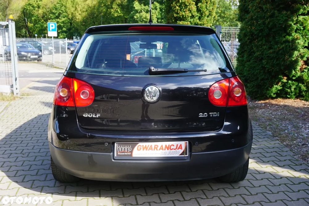 Volkswagen Golf - 4