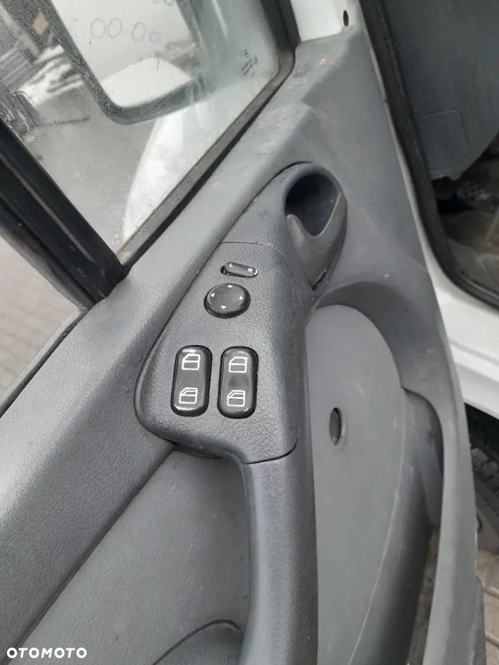 Lusterko Lewe Mercedes Sprinter Lift 00-06 Elektryczne Europa - 3