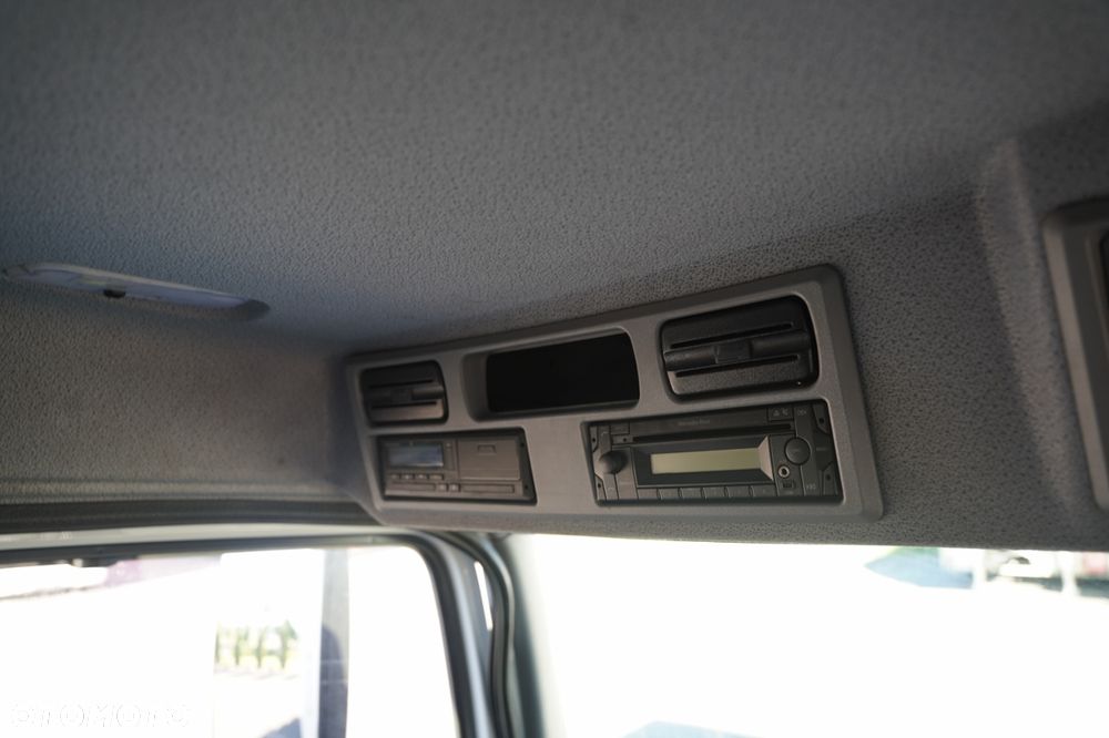Mercedes-Benz ATEGO  1218 / 4X2 / KONTENER / WINDA DHOLLANDIA  - 1 500KG / ROLETA - 33