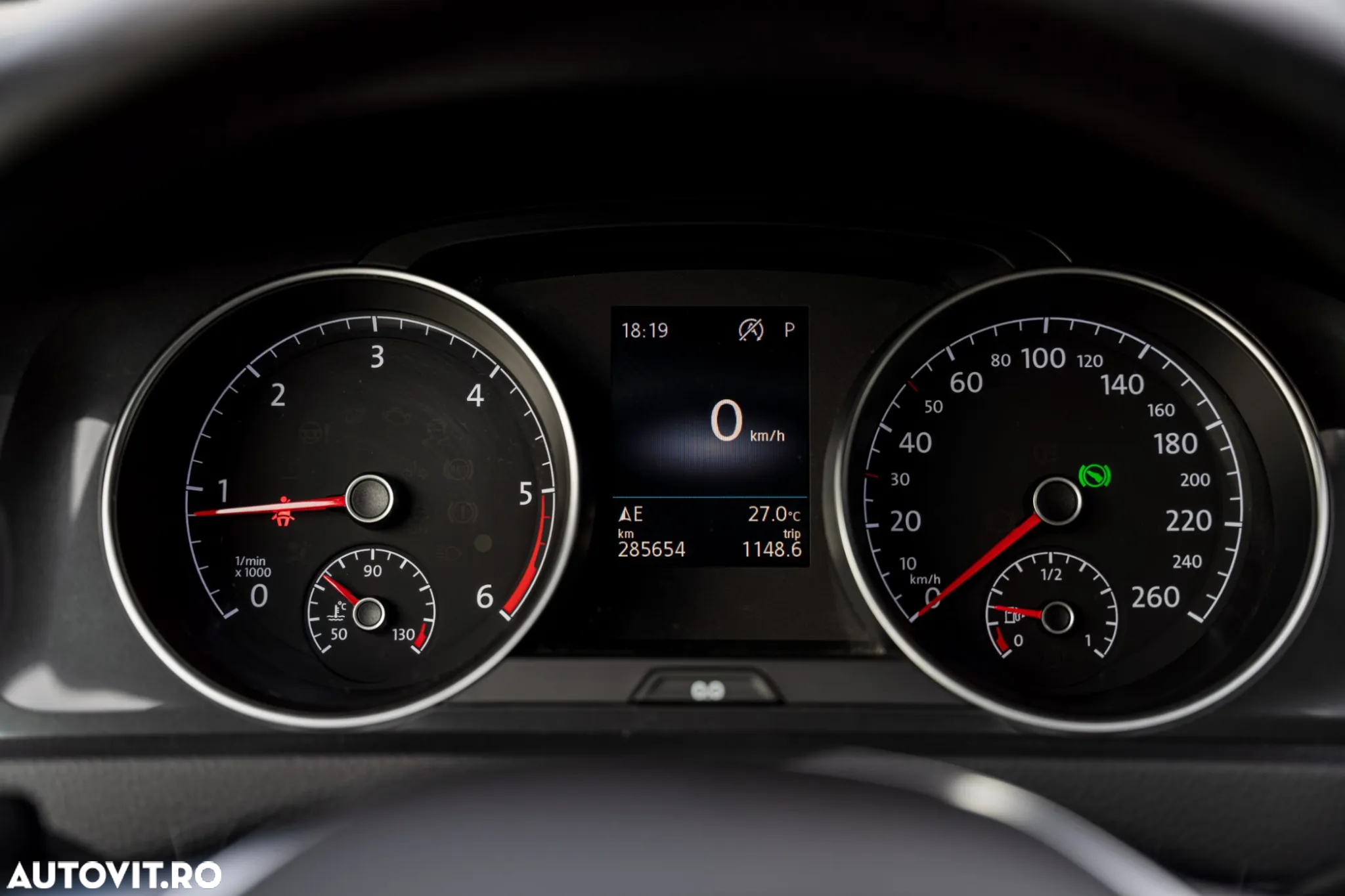 Volkswagen Golf 1.6 TDI DSG Comfortline - 31