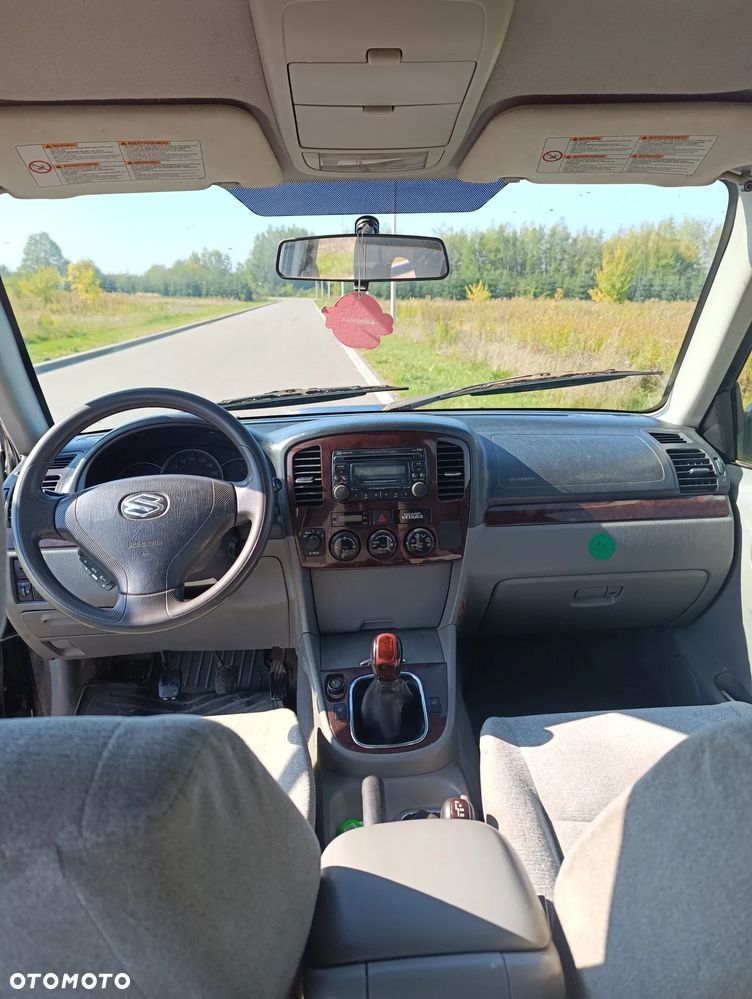 Suzuki Grand Vitara - 5