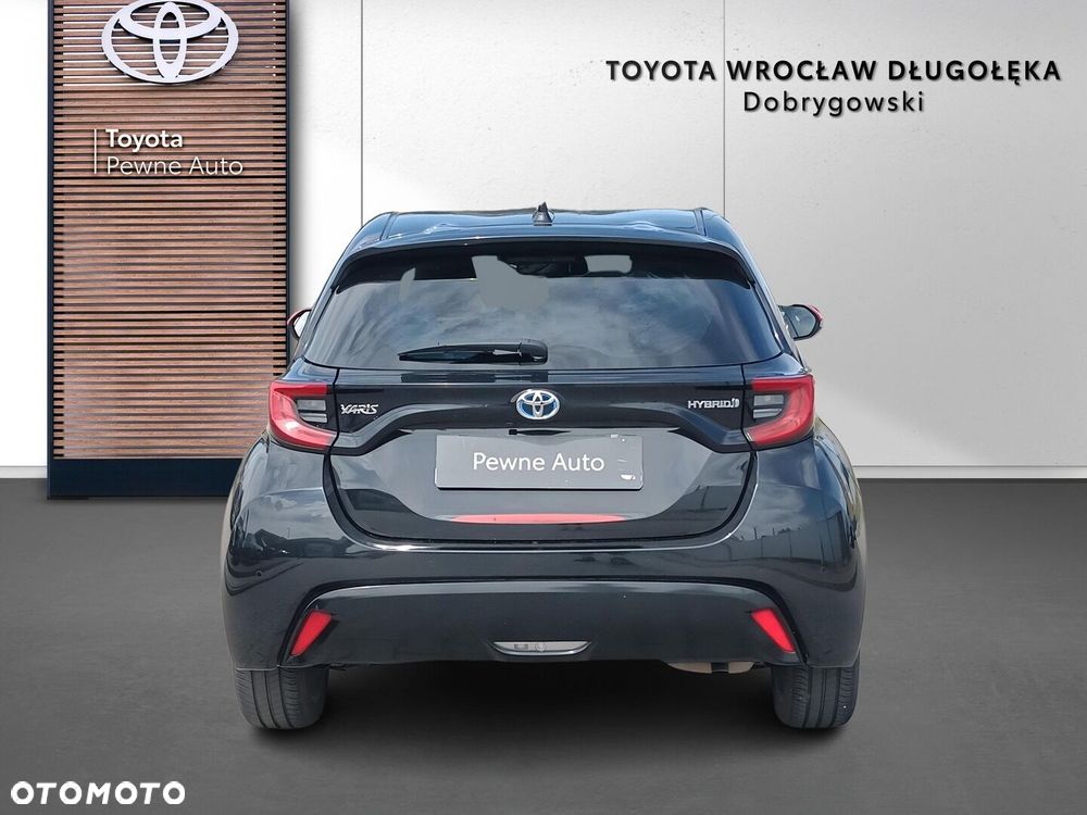 Toyota Yaris - 4