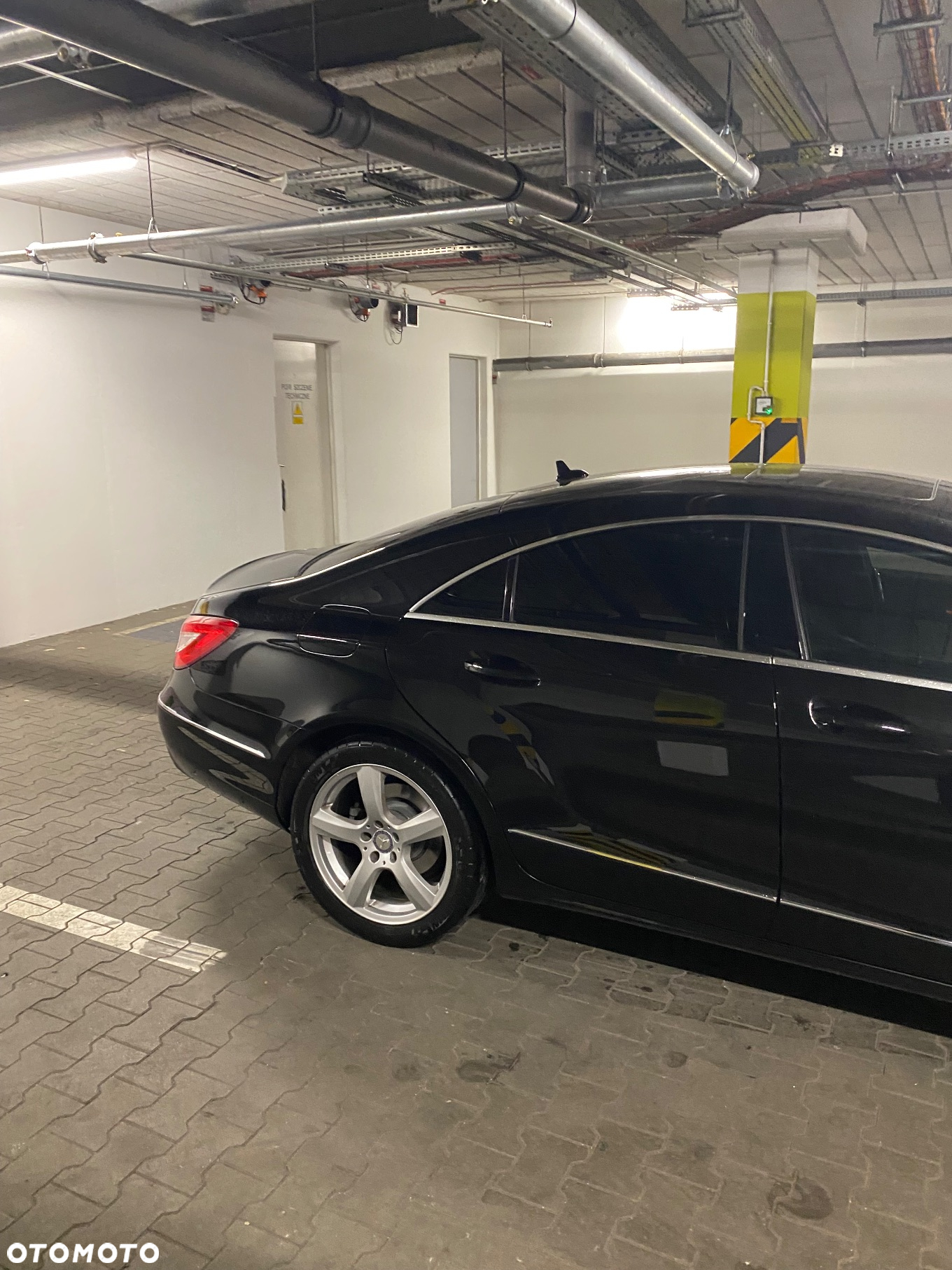 Mercedes-Benz CLS 350 BlueEffICIENCY - 5