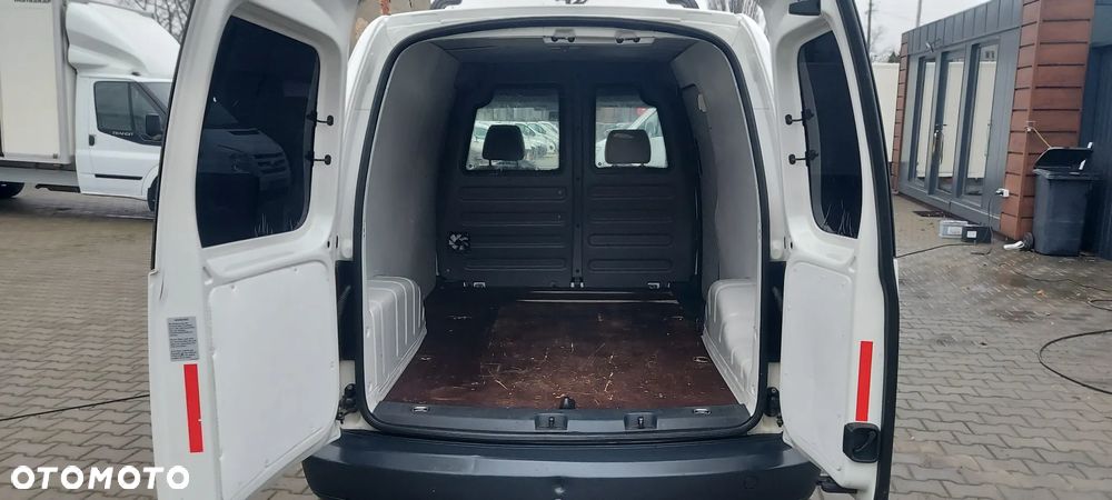 Volkswagen CADDY - 25