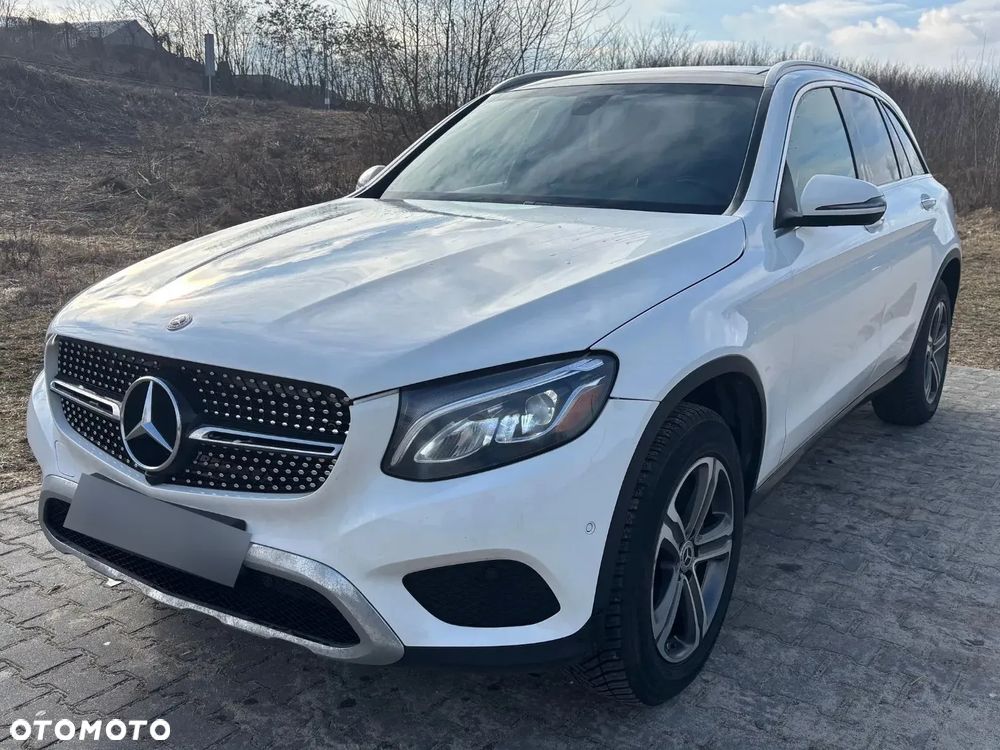 Mercedes-Benz GLC 300 4Matic 9G-TRONIC Exclusive - 4