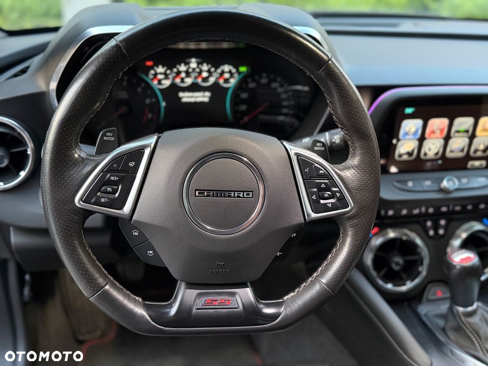 Chevrolet Camaro - 18