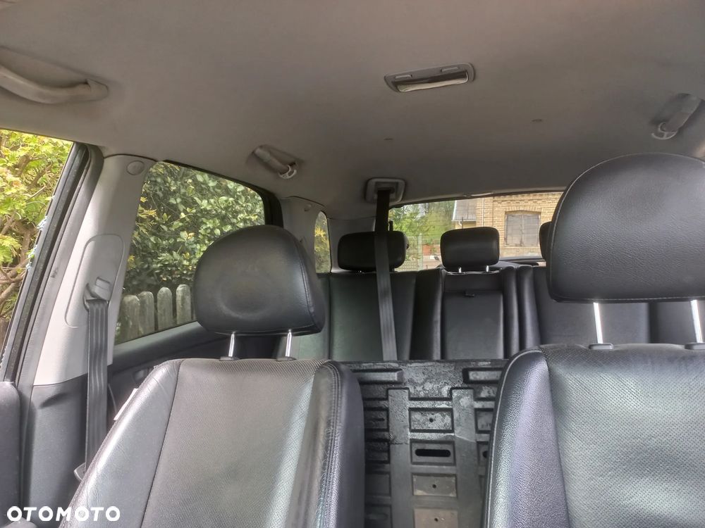 Kia Sportage 2.0 CRDi (lea) - 8